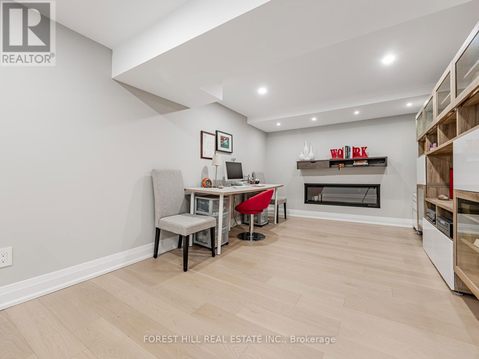 30 - 51 BROADFIELD DRIVE Image 25