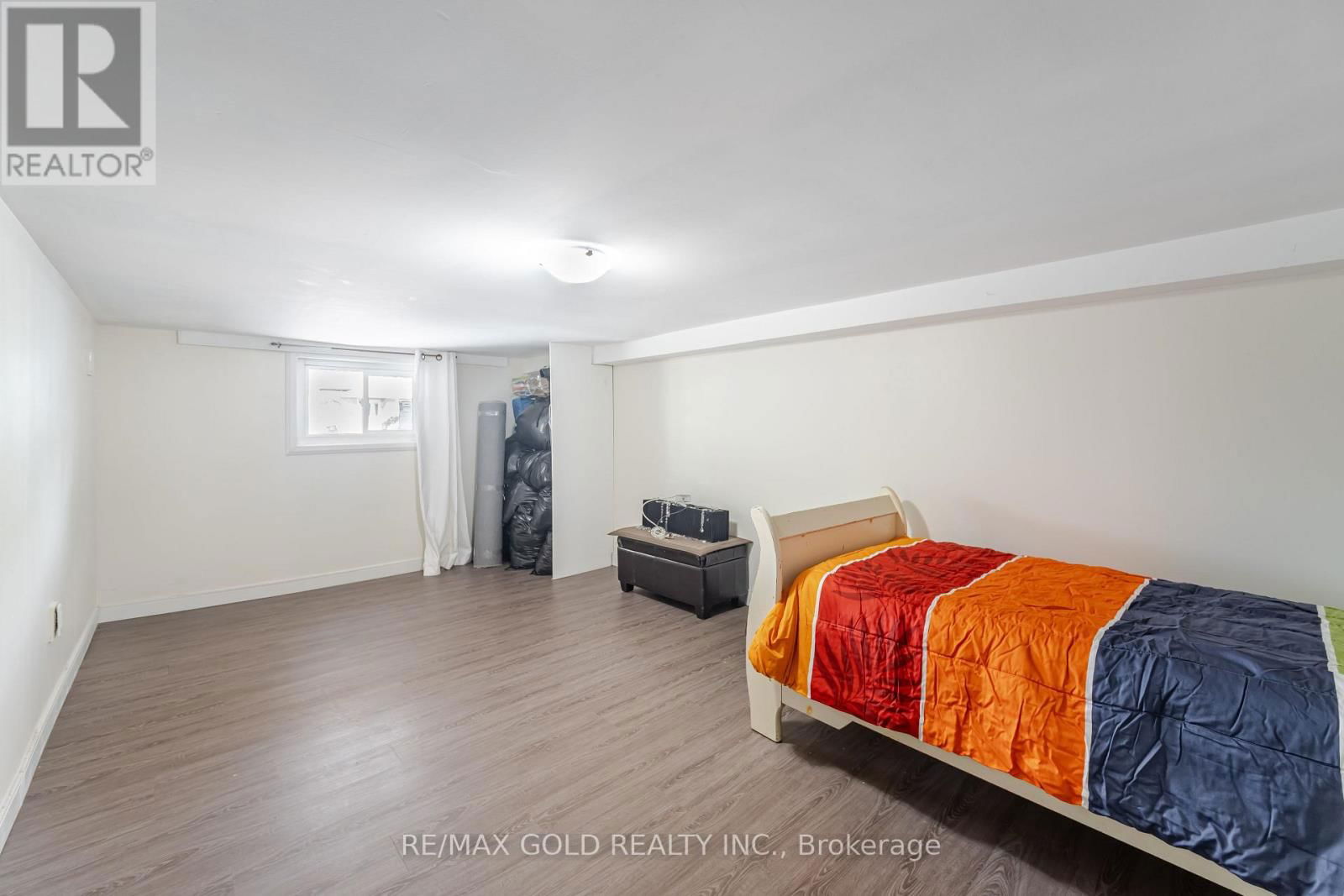 774 EAGLEMOUNT CRESCENT Image 29