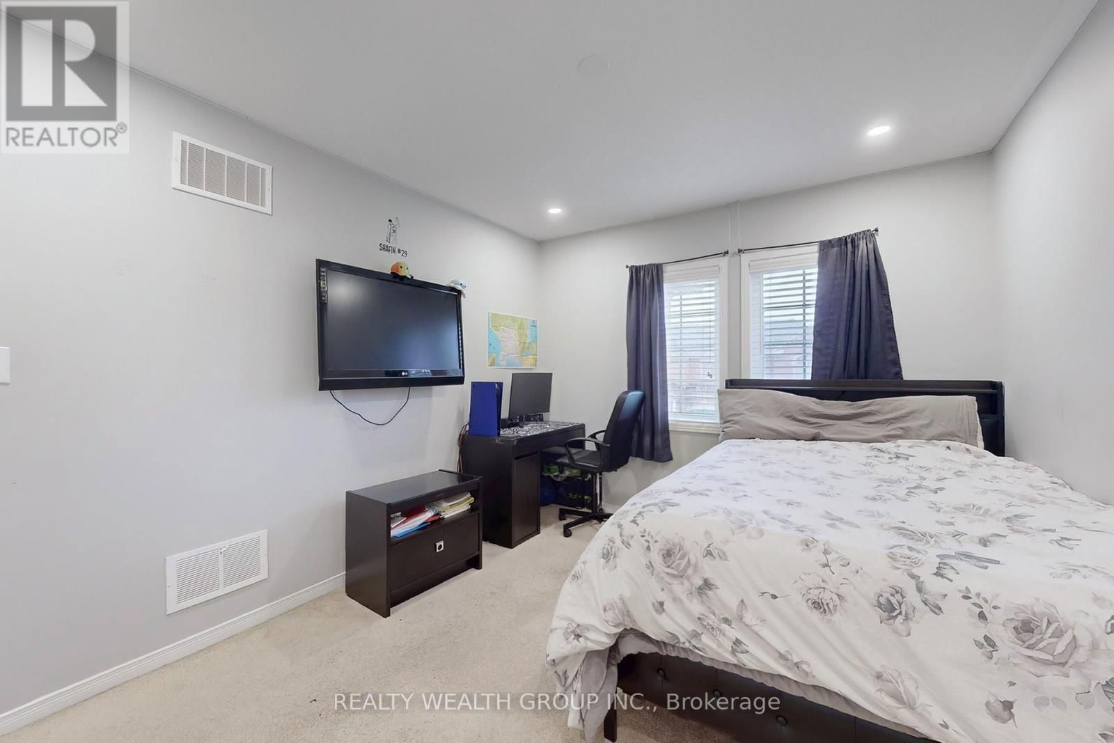 3072 JANICE DRIVE Image 31