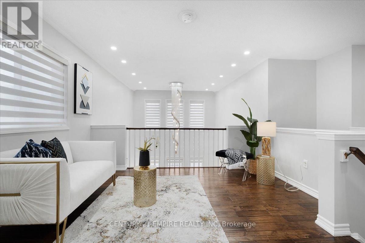 5 TESTON STREET Image 16