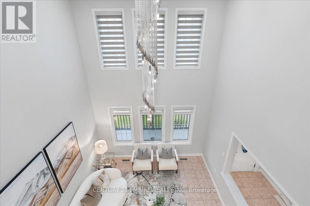 5 TESTON STREET Image 17