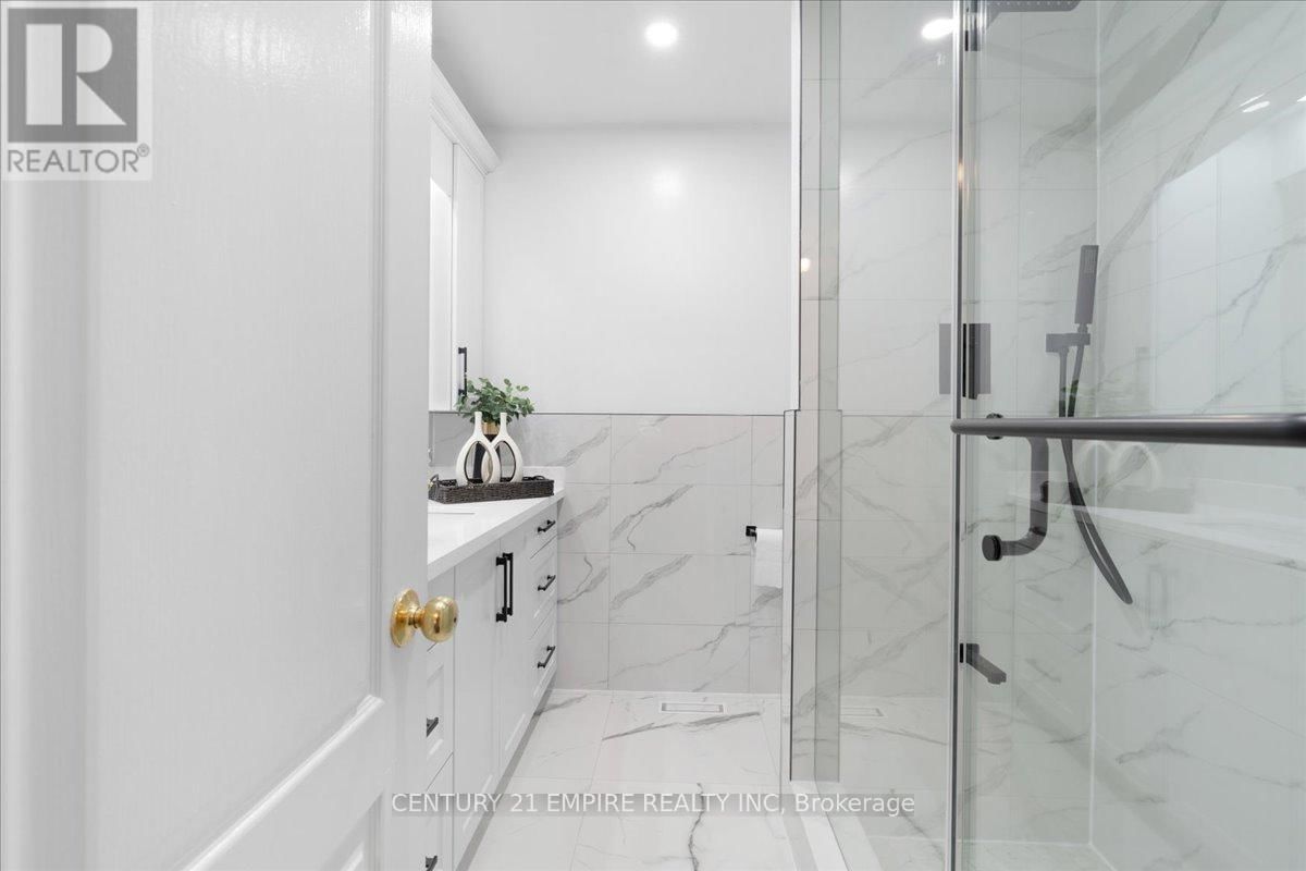 5 TESTON STREET Image 25