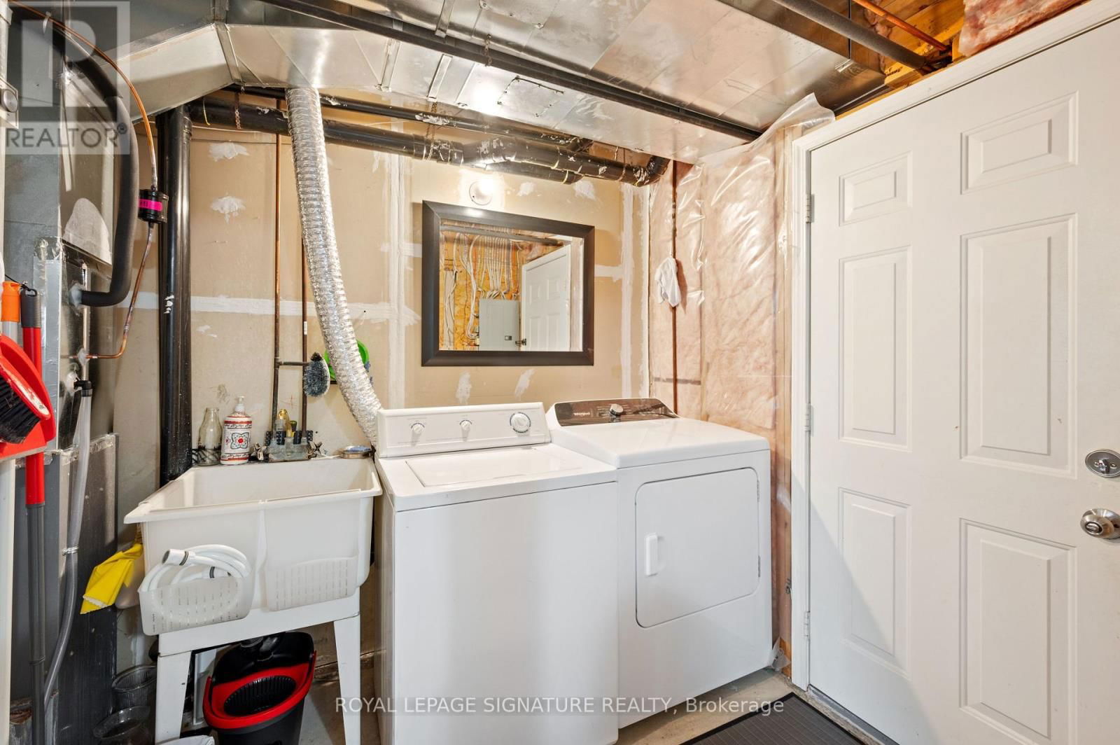 39 - 271 RICHVALE DRIVE SOUTH Image 35