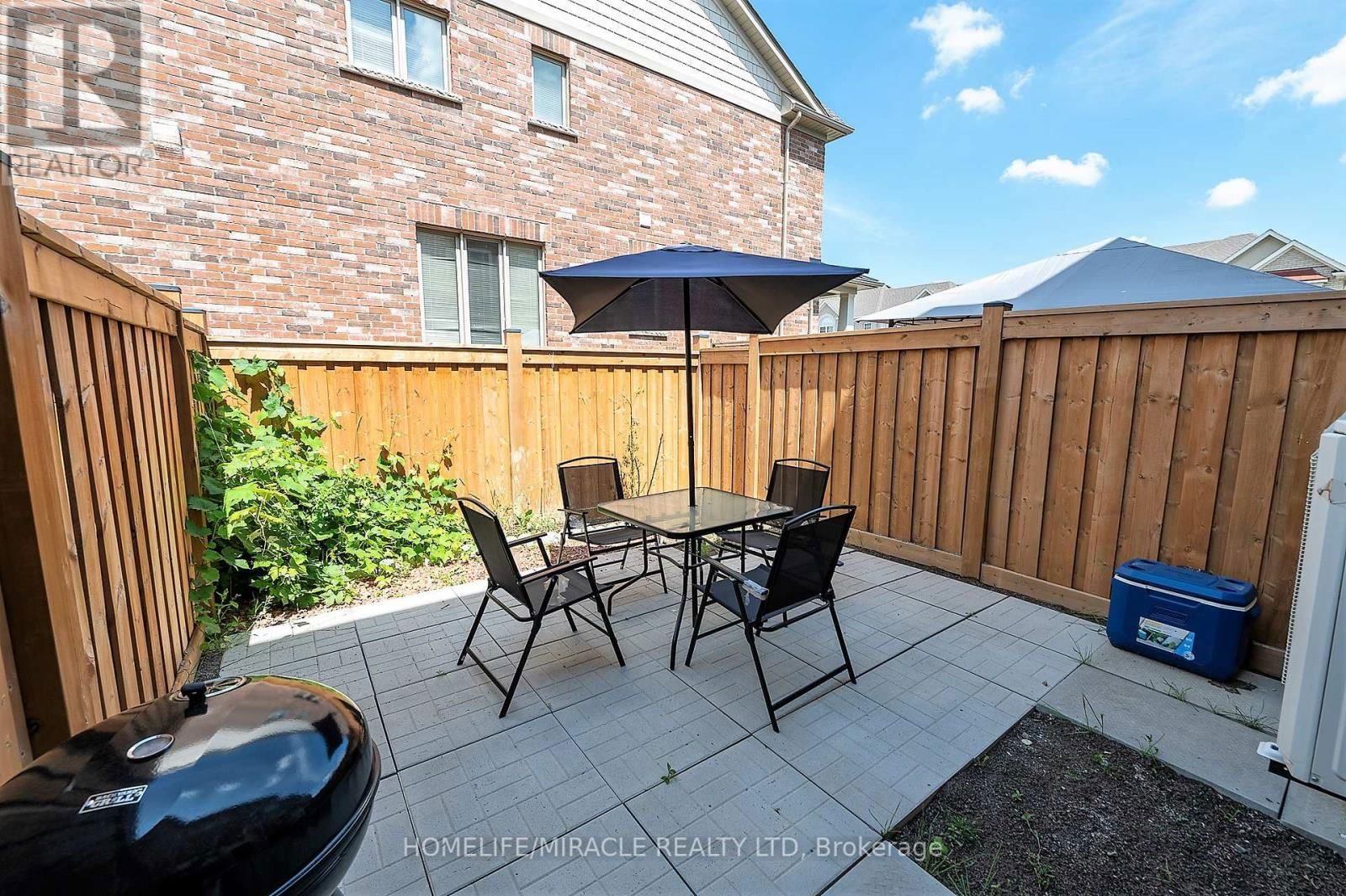 3 - 27 PENNYCROSS CRESCENT Image 27