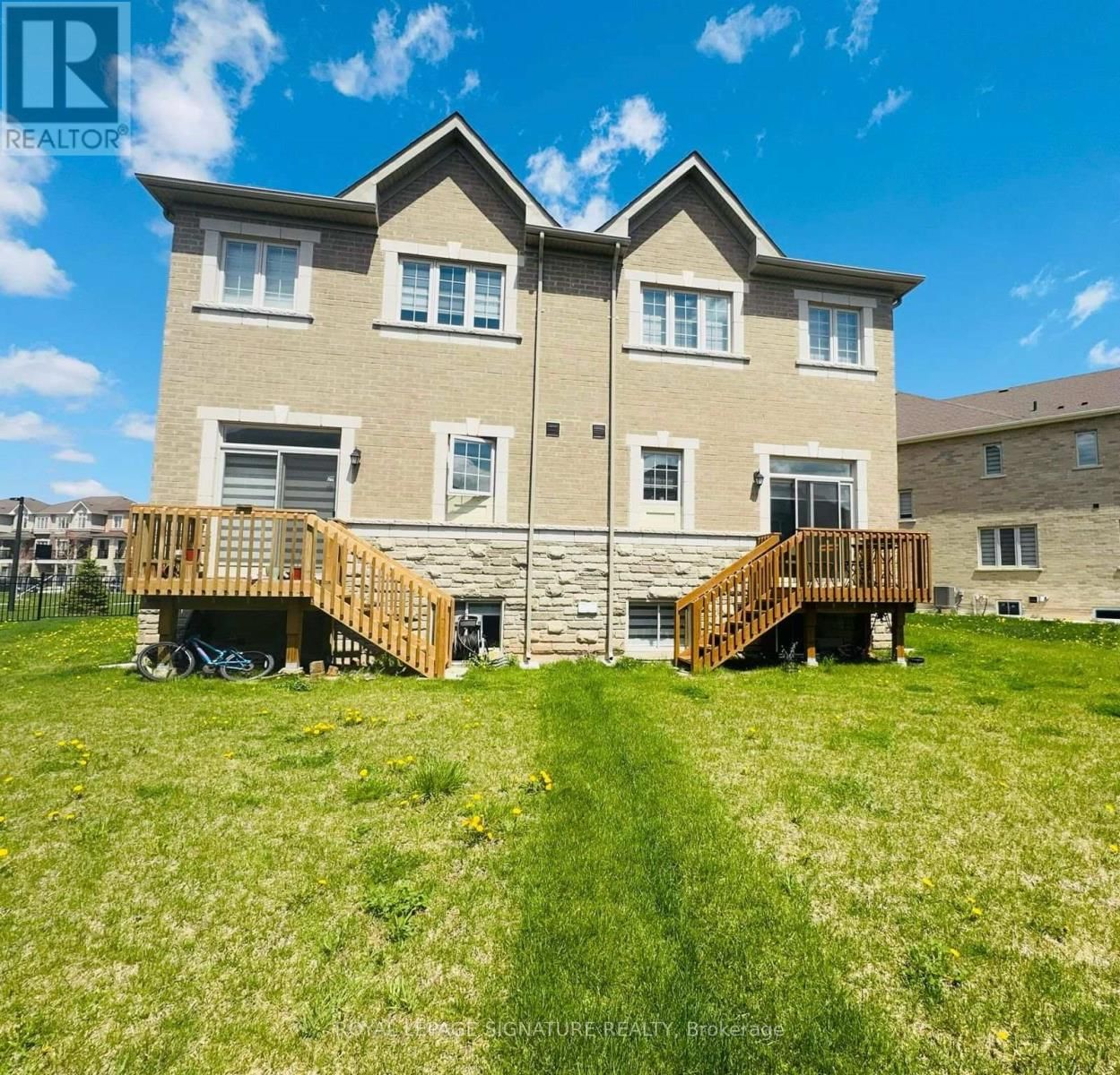 16 HASHMI PLACE Image 20