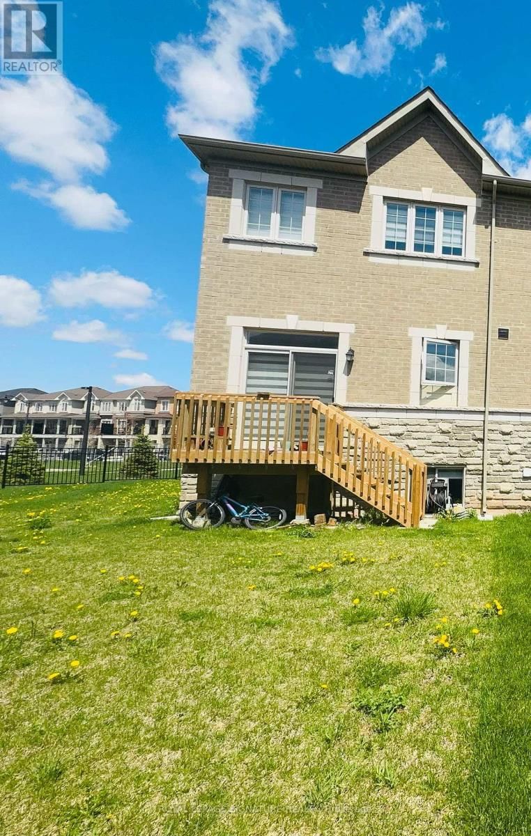 16 HASHMI PLACE Image 21