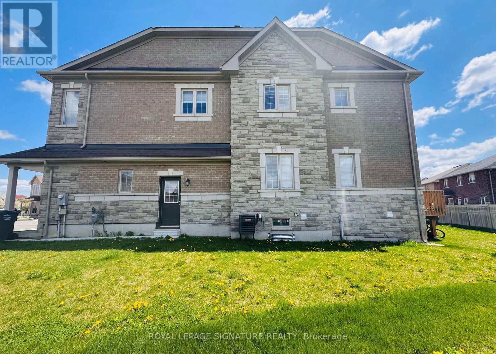 16 HASHMI PLACE Image 25
