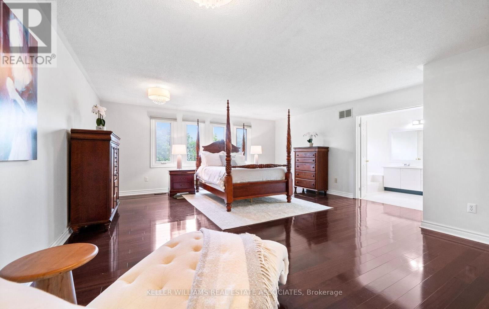5406 MIDDLEBURY DRIVE Image 23