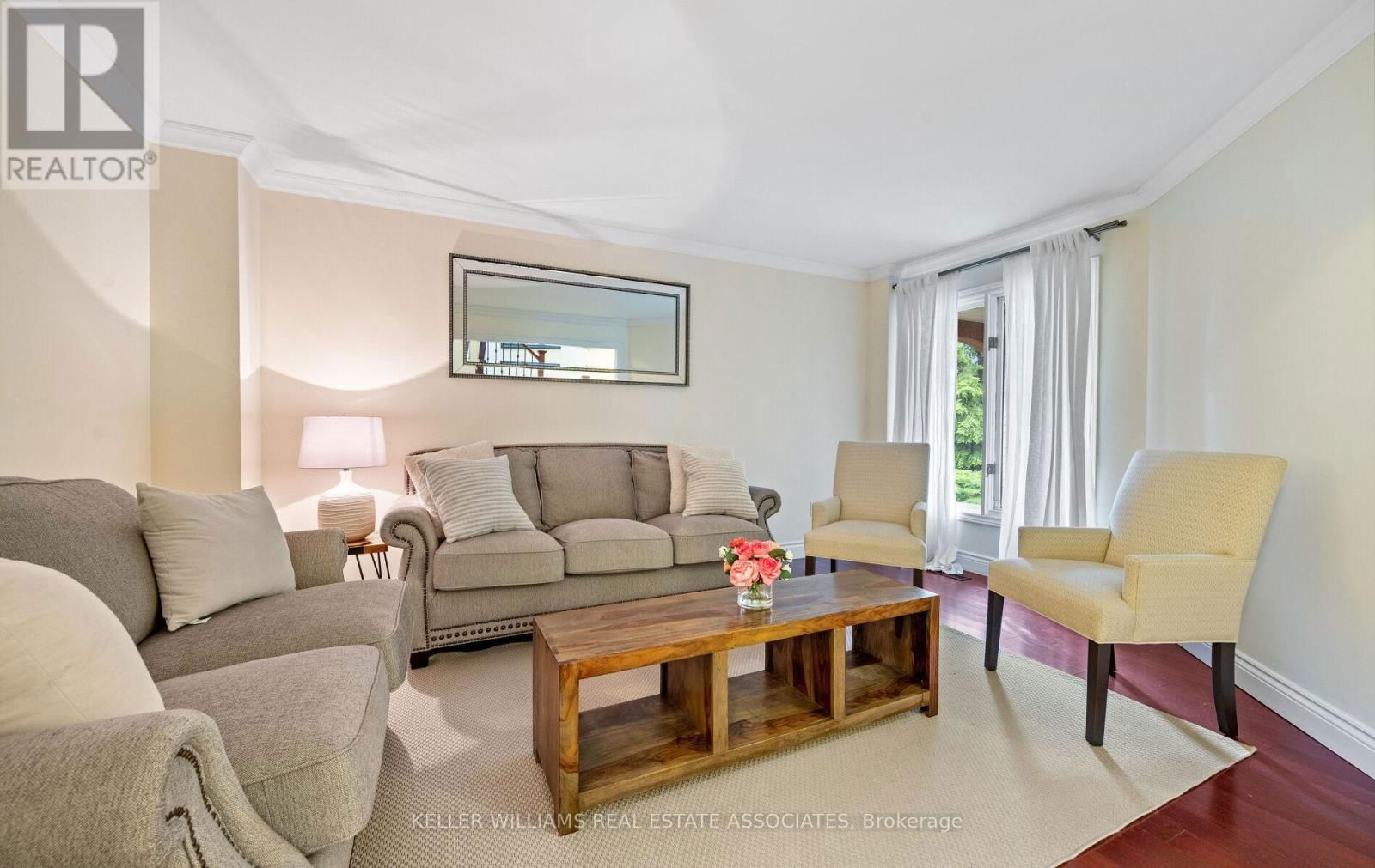5406 MIDDLEBURY DRIVE Image 6