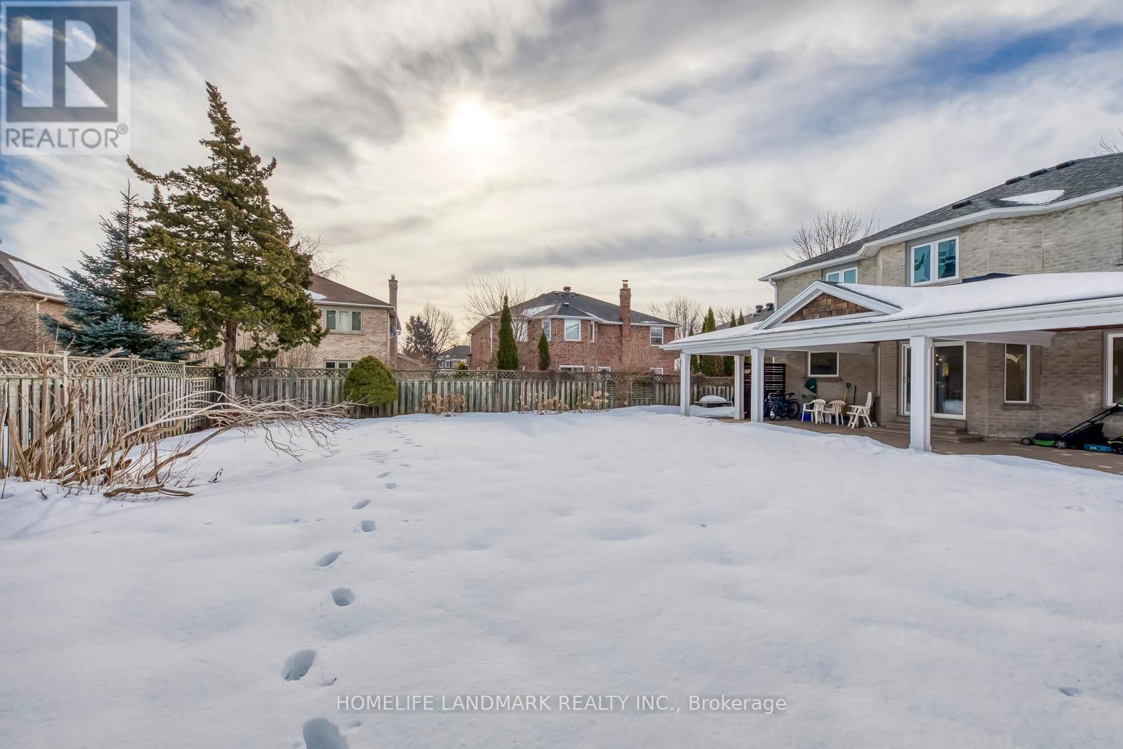 503 BLENHEIM CRESCENT Image 48