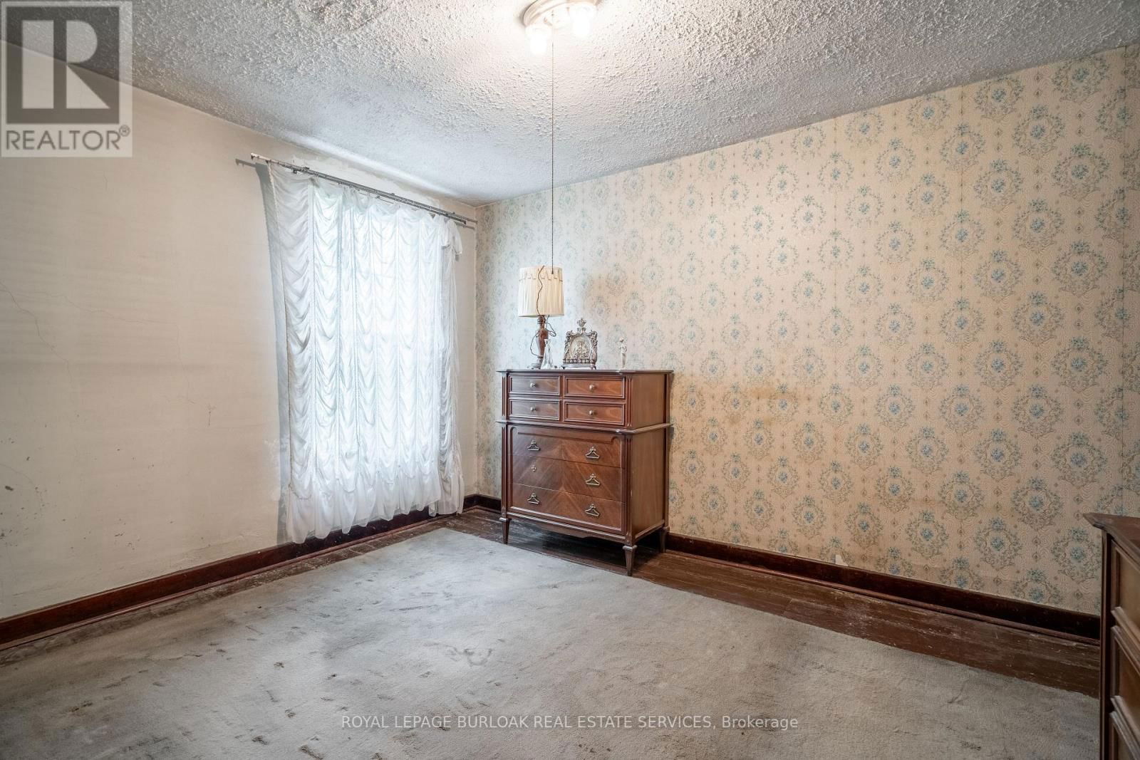 18 SCARLETT ROAD Image 11