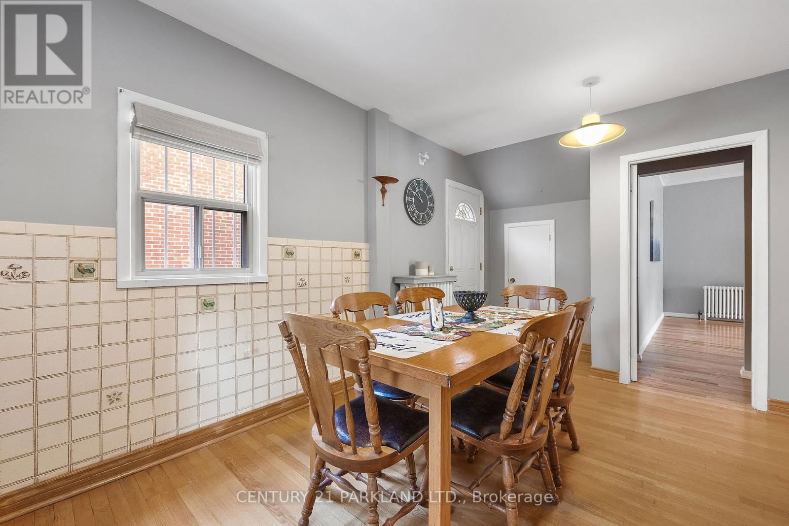 114 ROSEMOUNT AVENUE Image 14