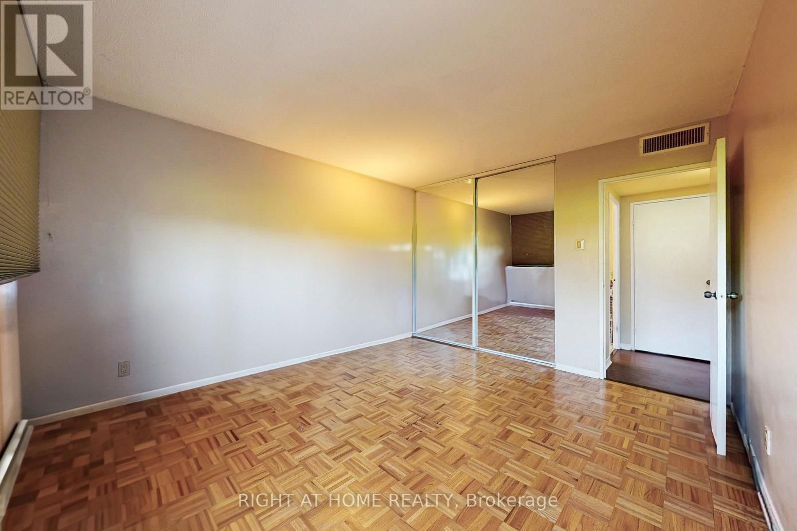 103 - 1333 BLOOR STREET Image 20