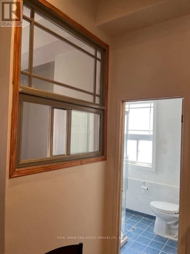 1 - 4917 DUNDAS STREET WEST Image 8