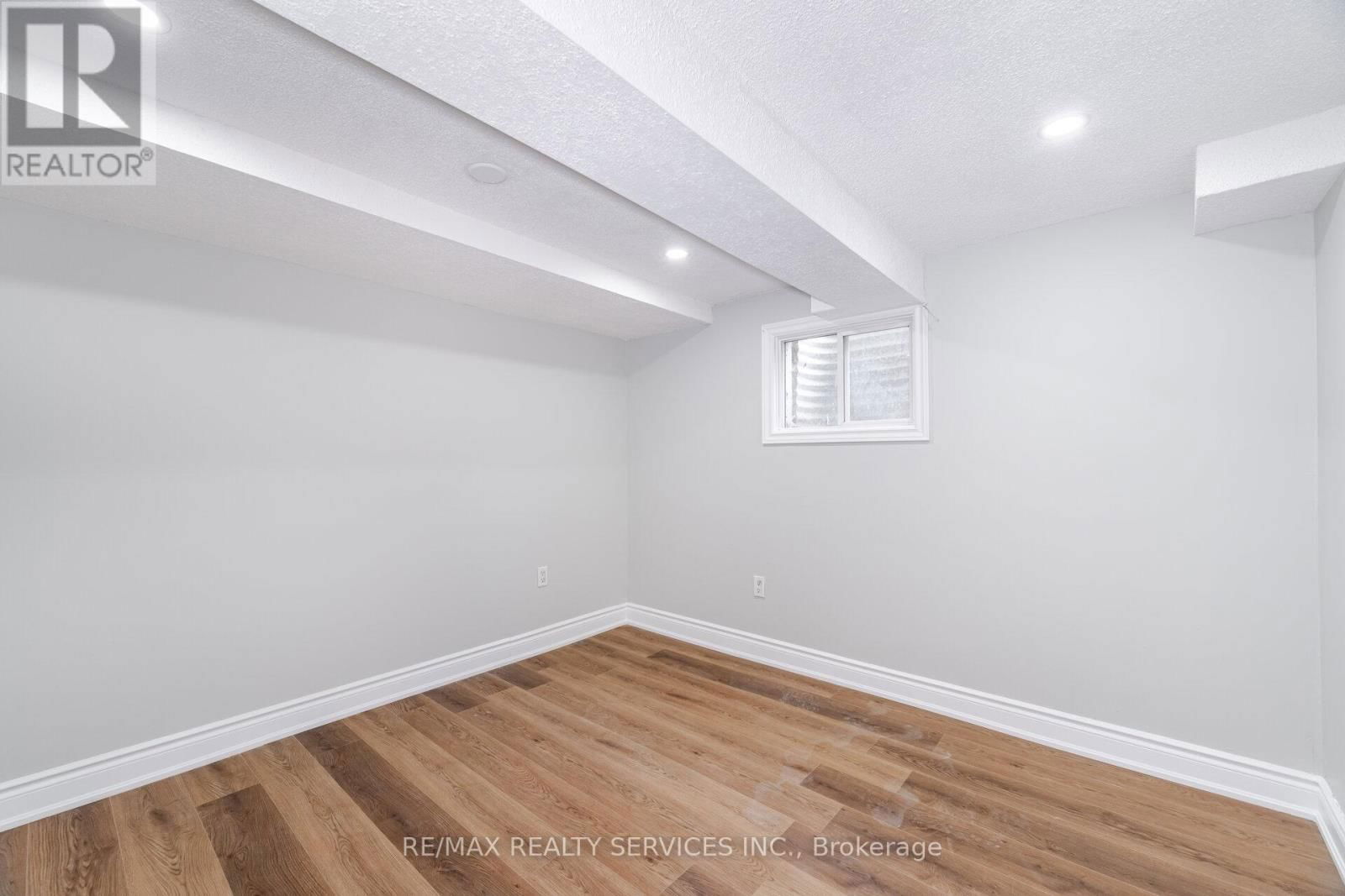 65 - 3525 BRANDON GATE DRIVE Image 40