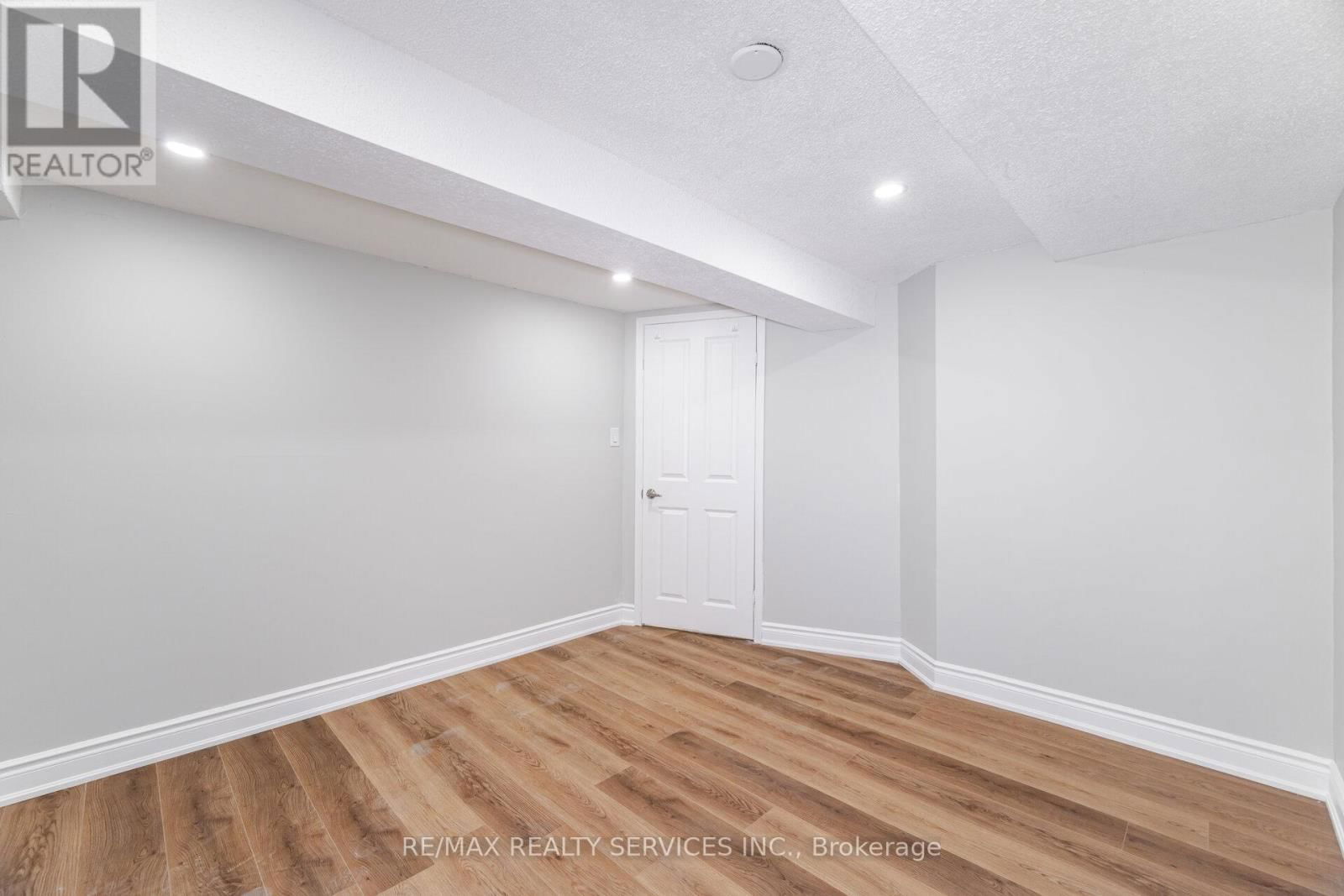 65 - 3525 BRANDON GATE DRIVE Image 41