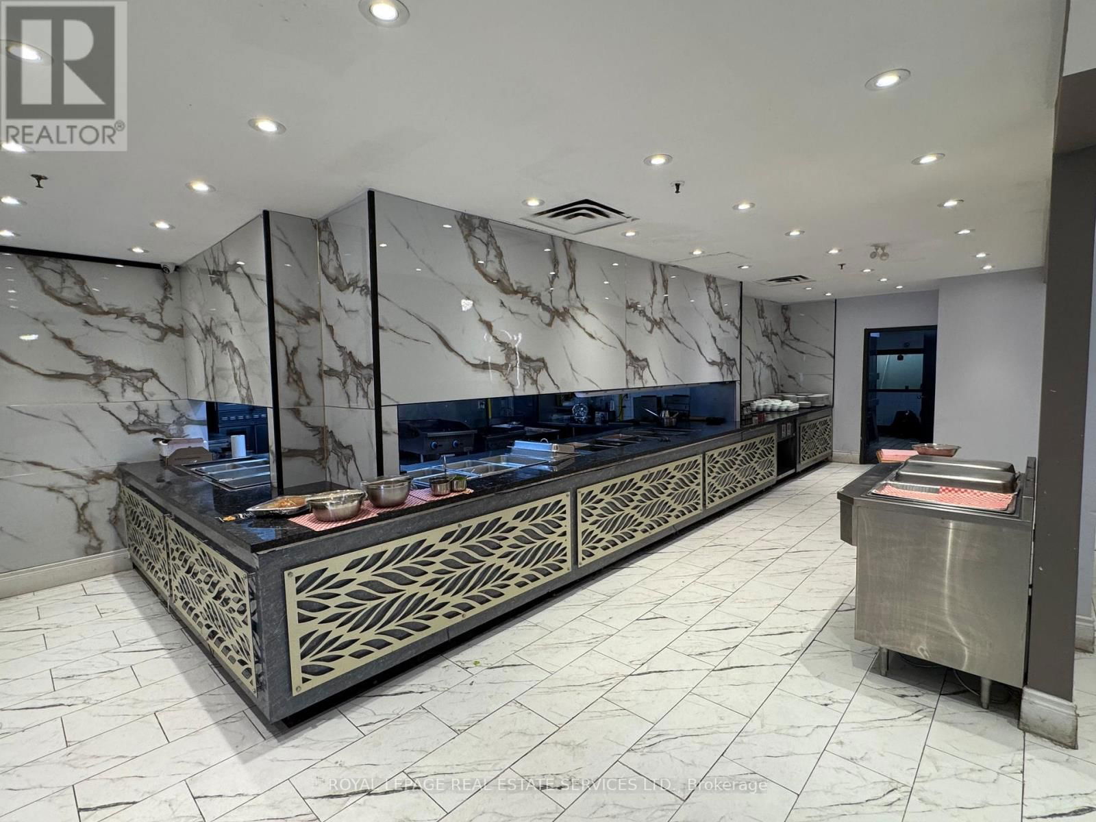 6430 ERIN MILLS PARKWAY Image 3