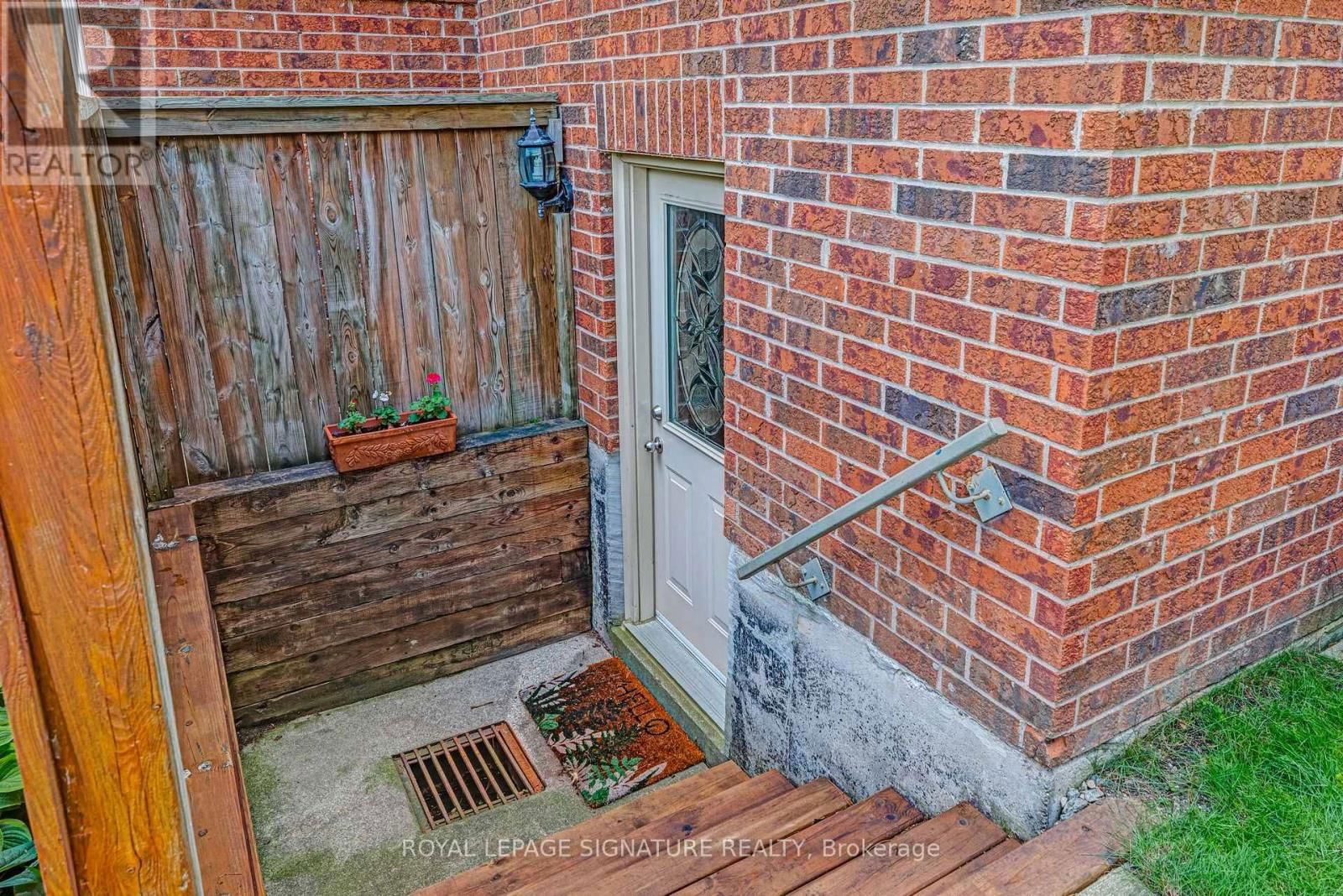 4008 POWDERHORN COURT Image 42
