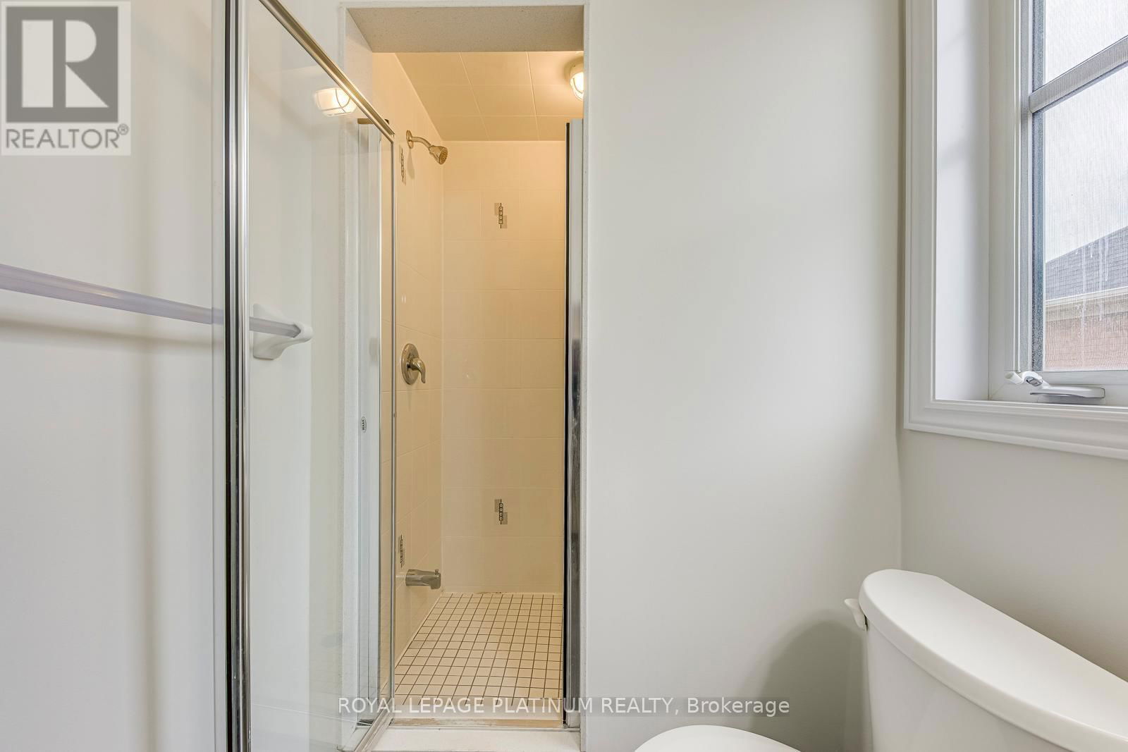 302 - 2339 SAWGRASS DRIVE Image 22