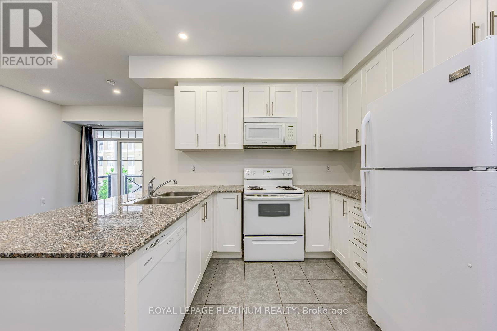 302 - 2339 SAWGRASS DRIVE Image 8
