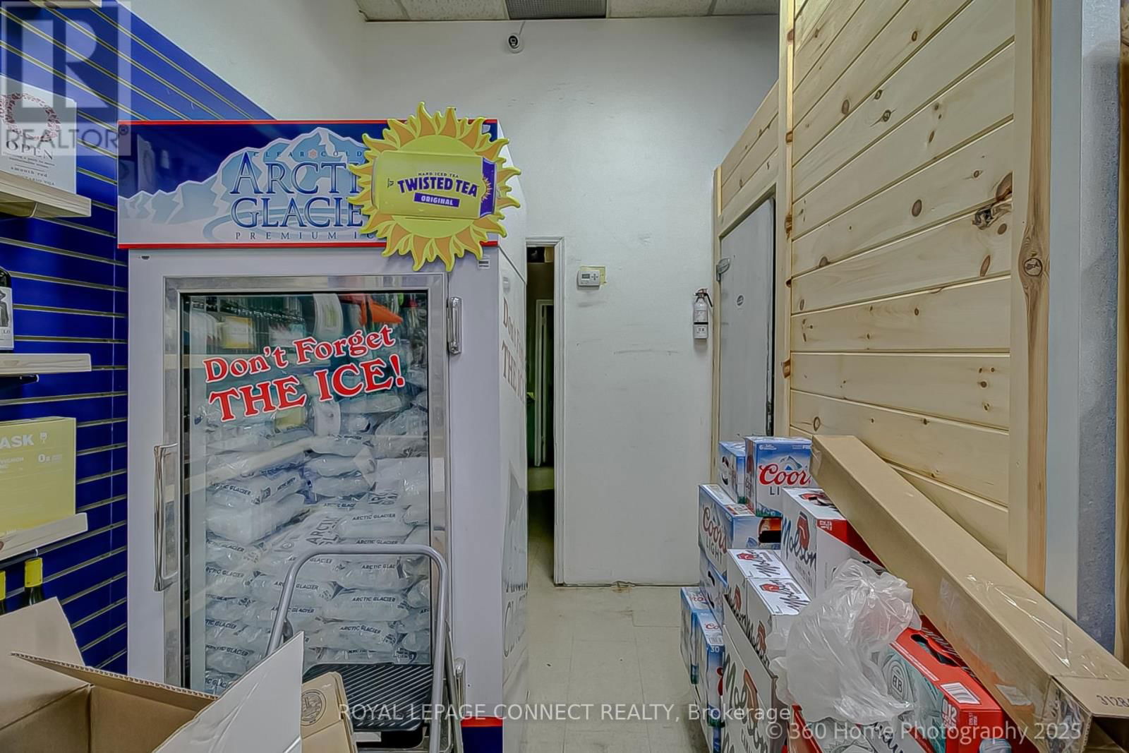1012 WILSON AVENUE Image 22