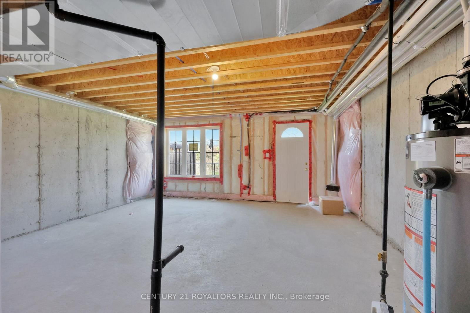 34 MIAMI GROVE Image 41