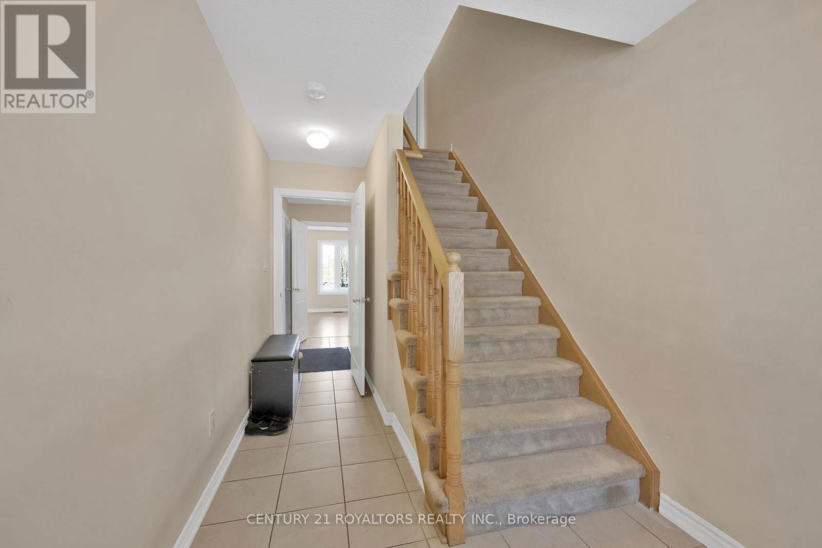 34 MIAMI GROVE Image 5