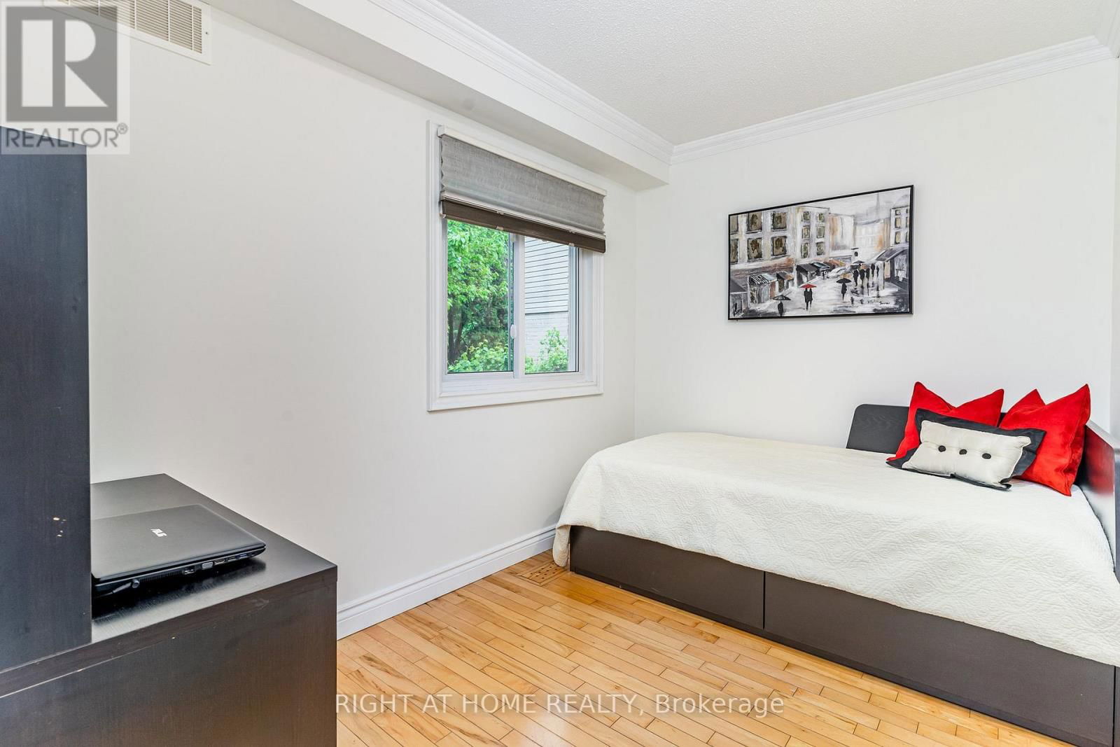 6829 MARKWOOD PLACE Image 5