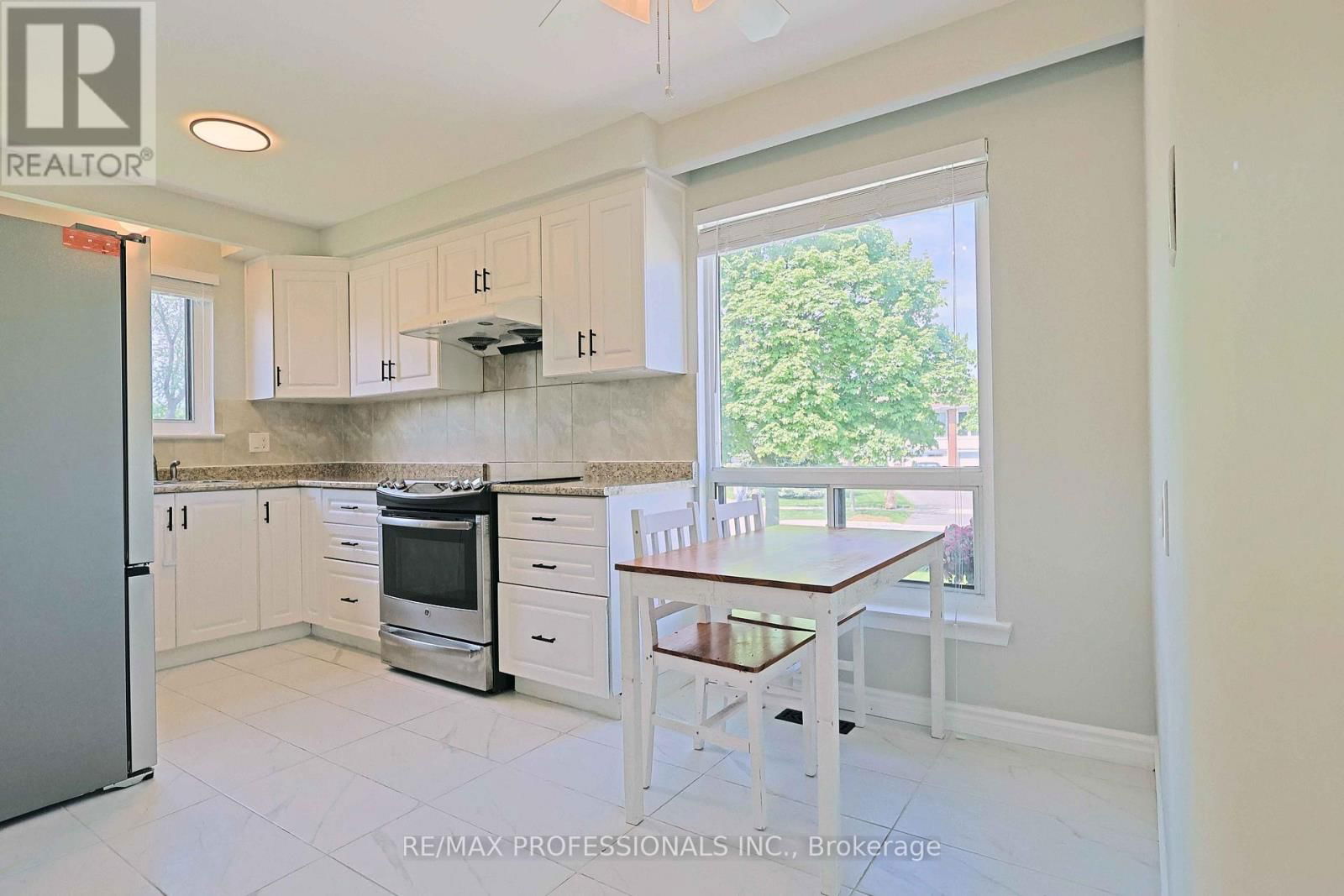 3323 HOMARK DRIVE Image 11