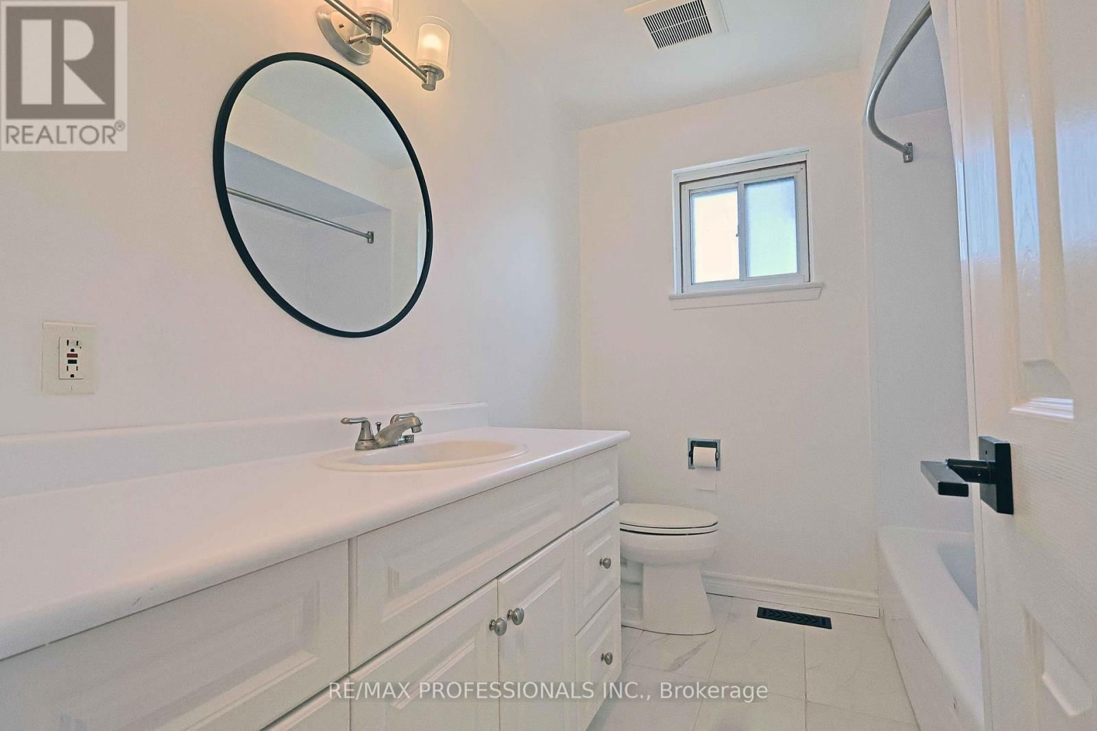 3323 HOMARK DRIVE Image 18