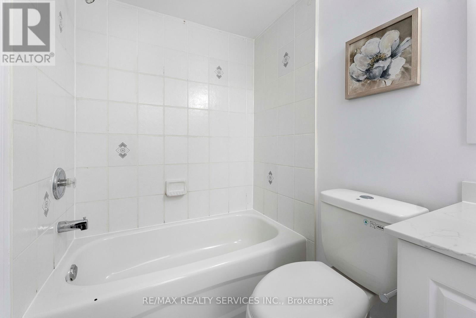 28 - 80 ACORN PLACE Image 38