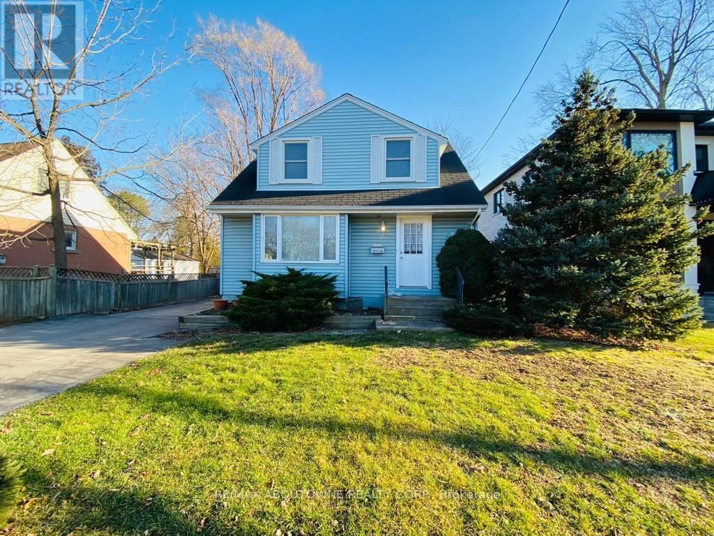 2362 REBECCA STREET Image 1