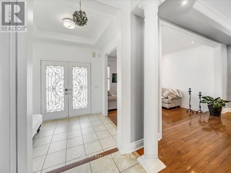 31 EIFFEL BOULEVARD Image 4