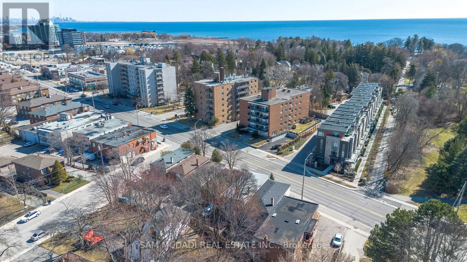 2nd Level - 376 LAKESHORE ROAD WEST Image 8
