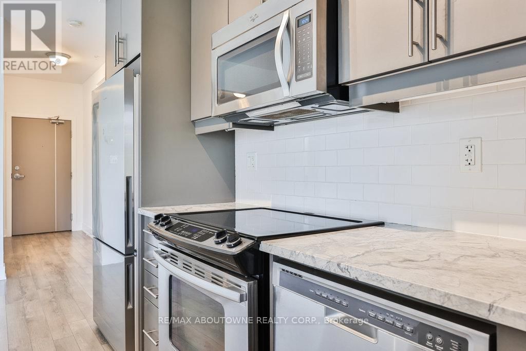 207 - 128 GARDEN DRIVE Image 14