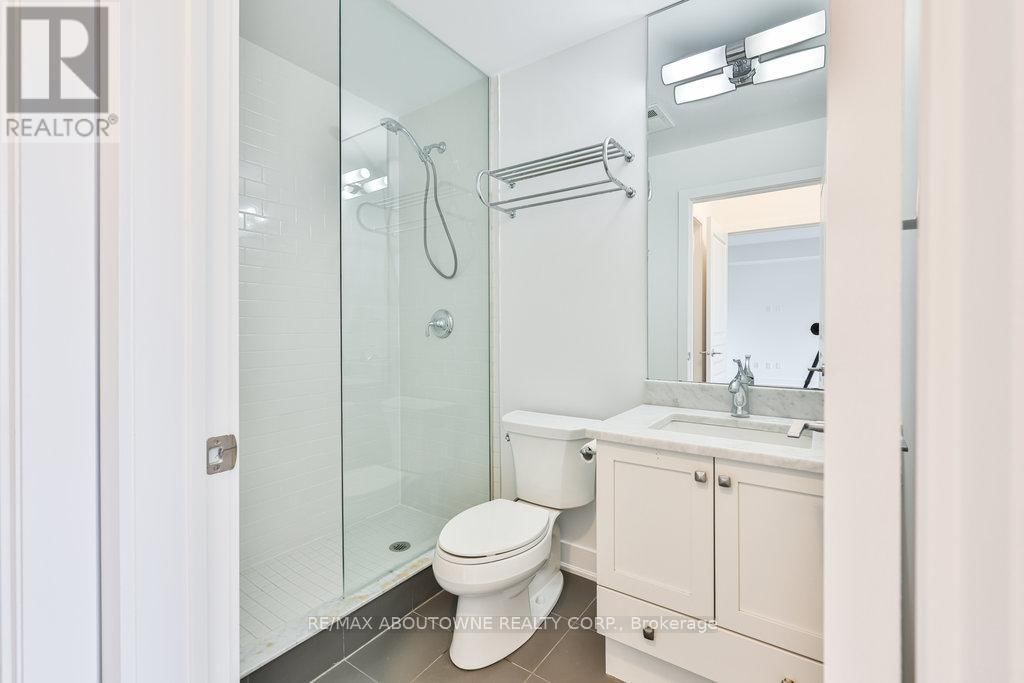 207 - 128 GARDEN DRIVE Image 28