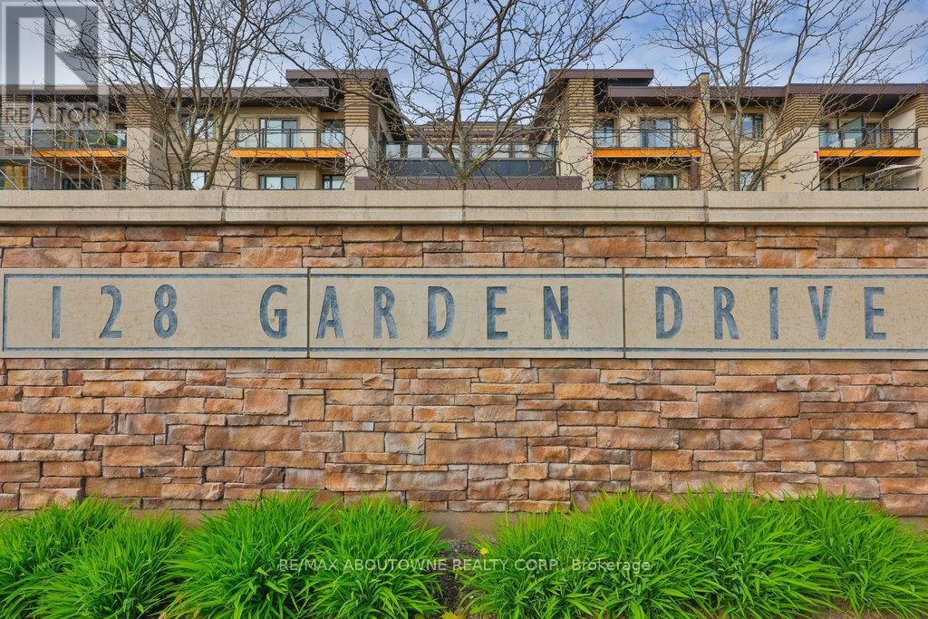 207 - 128 GARDEN DRIVE Image 41