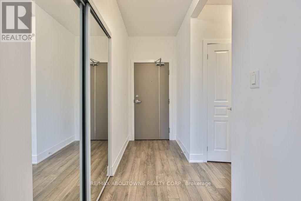 207 - 128 GARDEN DRIVE Image 7