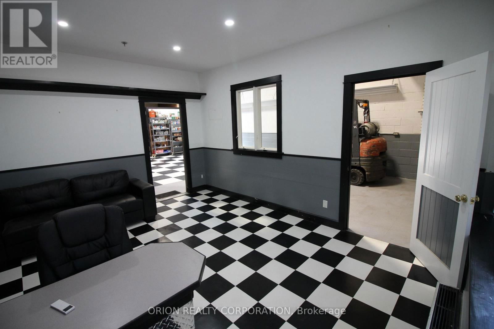 15 - 1095 STRATHY AVENUE Image 5
