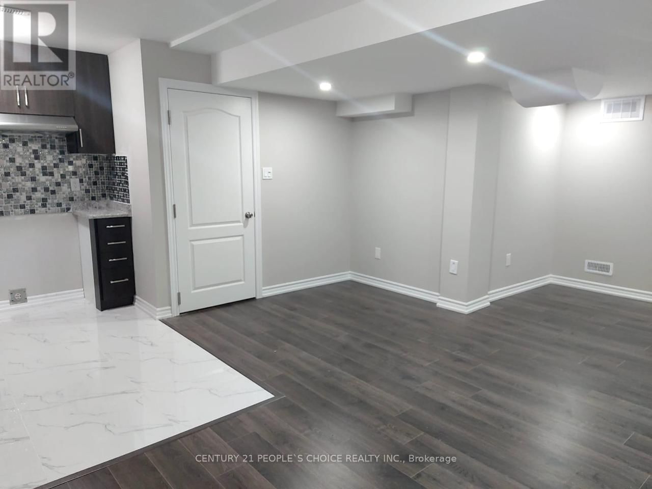 92 YARDLEY CRESCENT Image 3