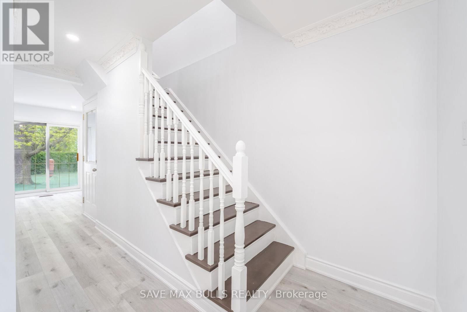 41 GLENMORE CRESCENT Image 20