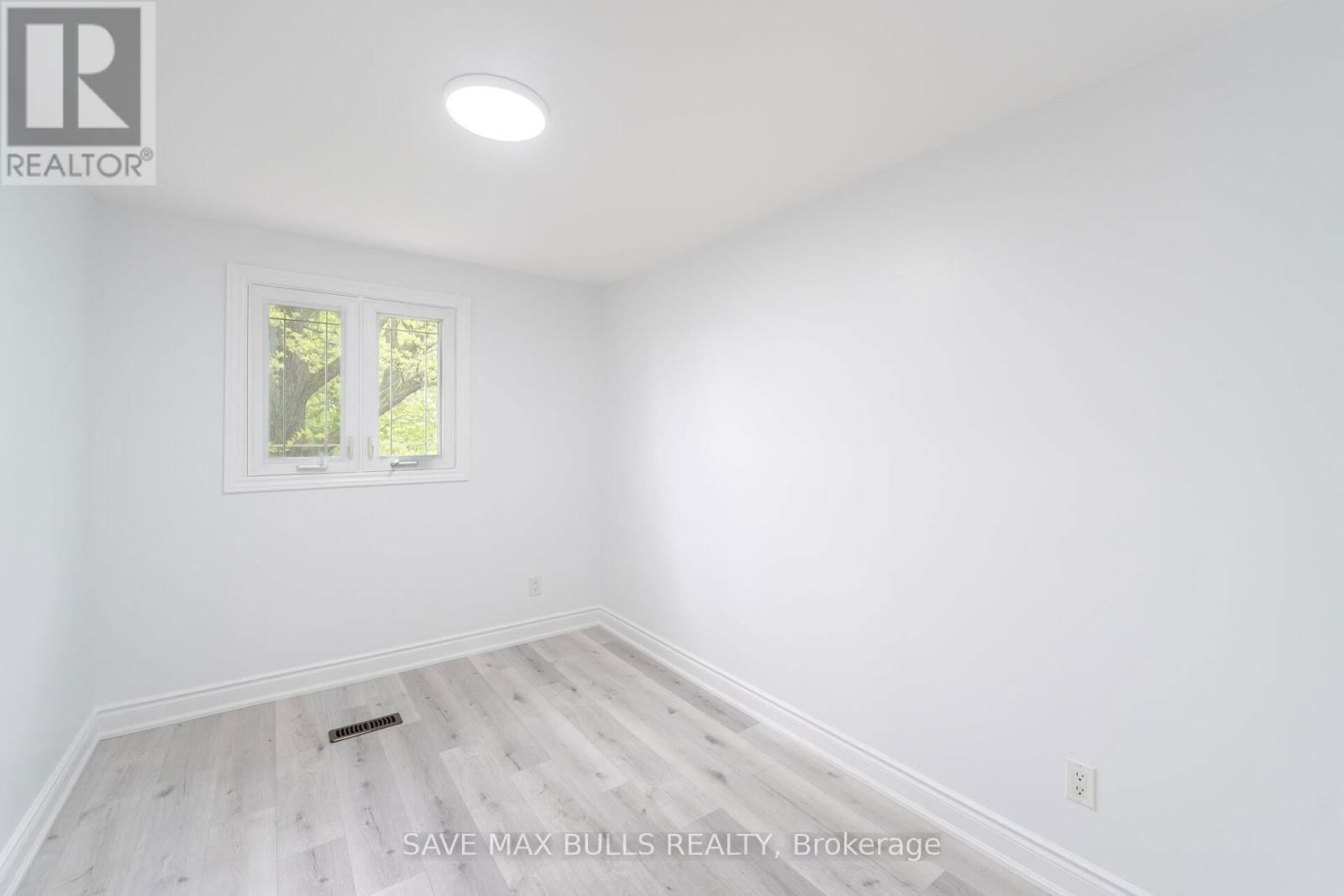 41 GLENMORE CRESCENT Image 27