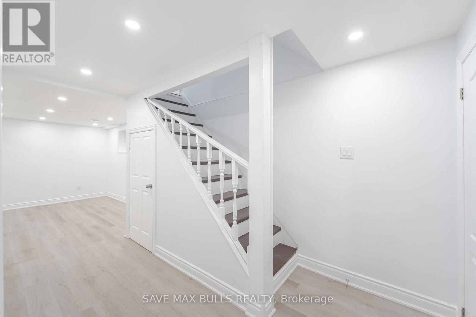 41 GLENMORE CRESCENT Image 33