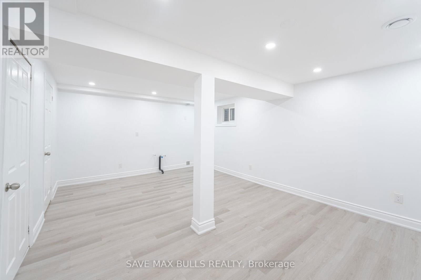 41 GLENMORE CRESCENT Image 34
