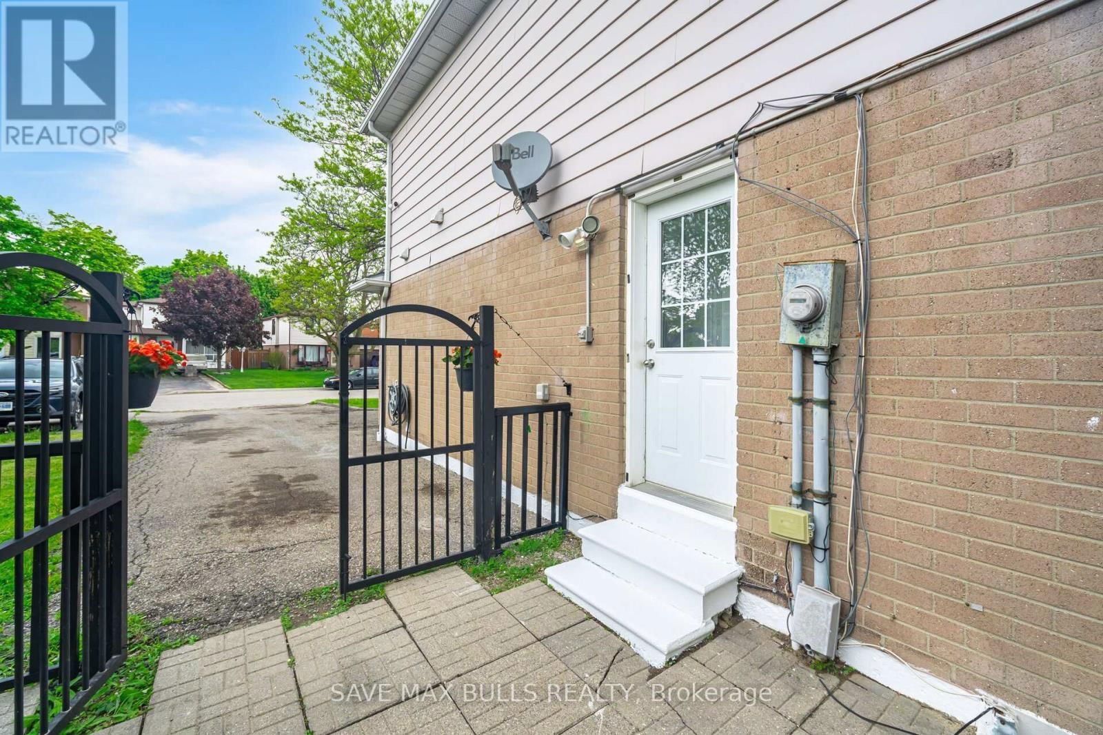41 GLENMORE CRESCENT Image 41