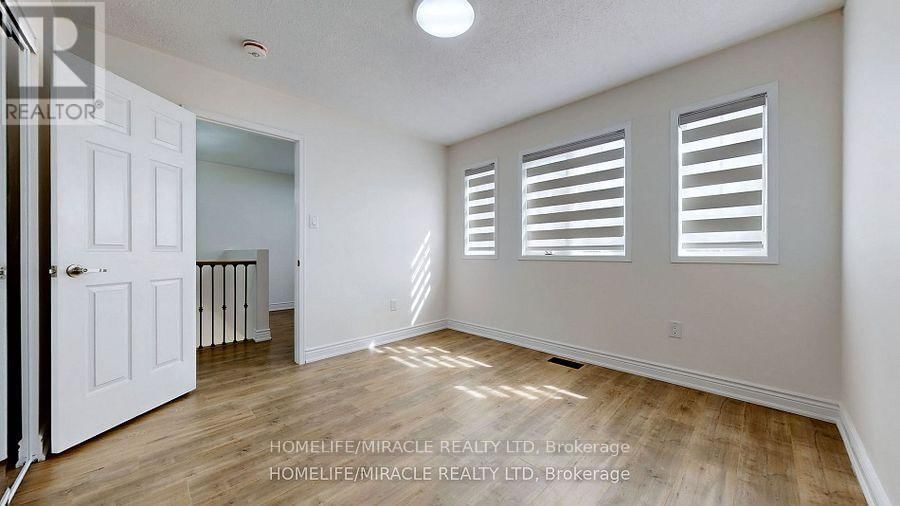 17 BEAVERHALL ROAD Image 33