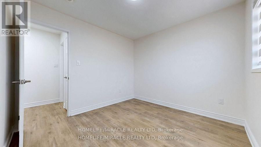 17 BEAVERHALL ROAD Image 38