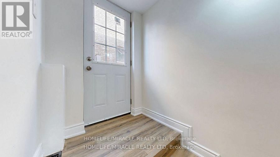 17 BEAVERHALL ROAD Image 42