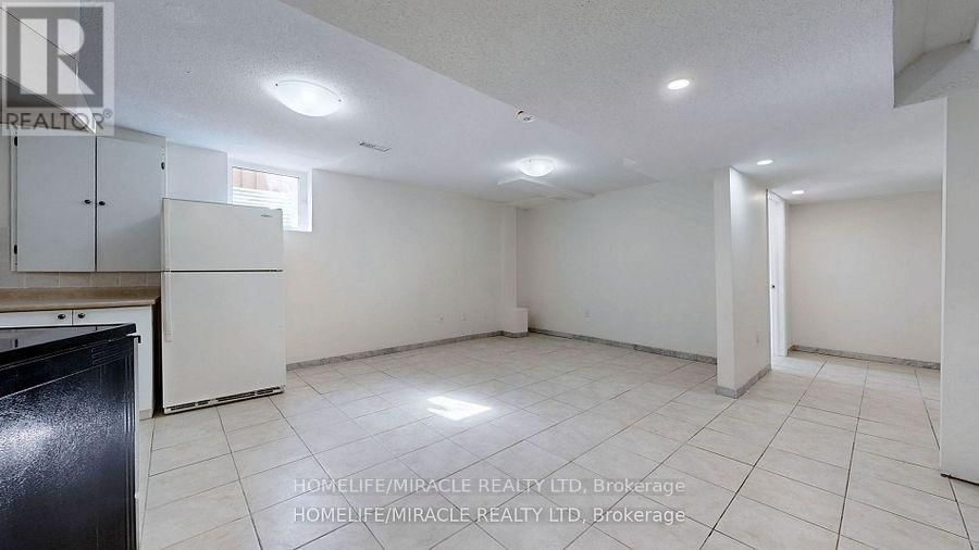 17 BEAVERHALL ROAD Image 45
