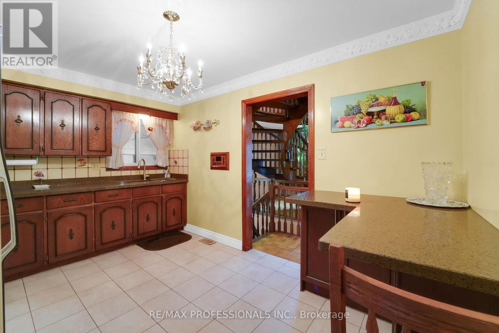 65 STRATHBURN BOULEVARD Image 5